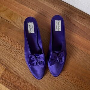 Isotoner signature collection Purple Women’s Mule shoes‎